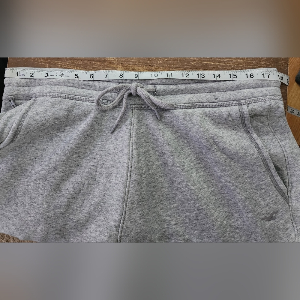 Hollister Light Gray Joggers - Picture 3 of 7